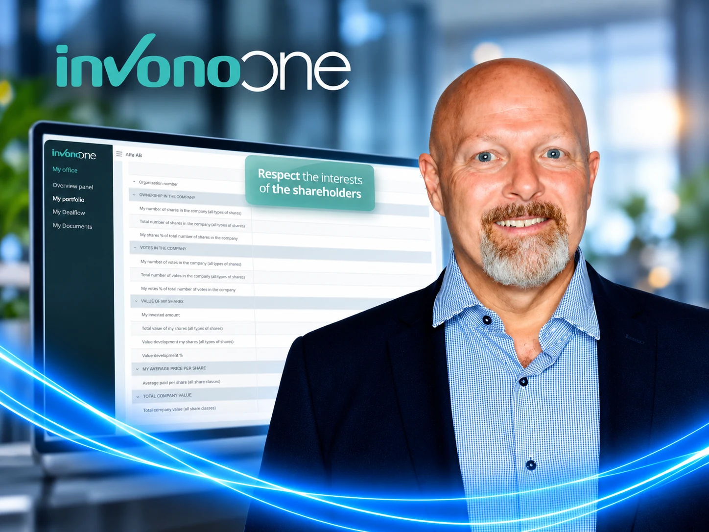 Torbjörn Lindgren framför Invono One med digital ägarinformation på skärmen